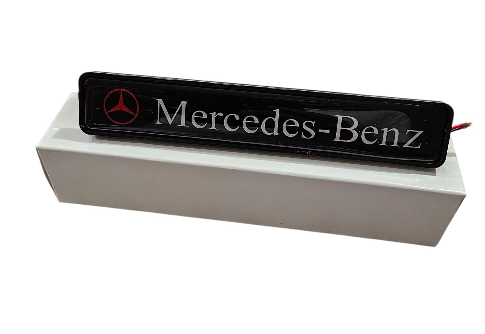 Mercedes LED Front Grille Emblem Badge – 12V Illuminated Logo