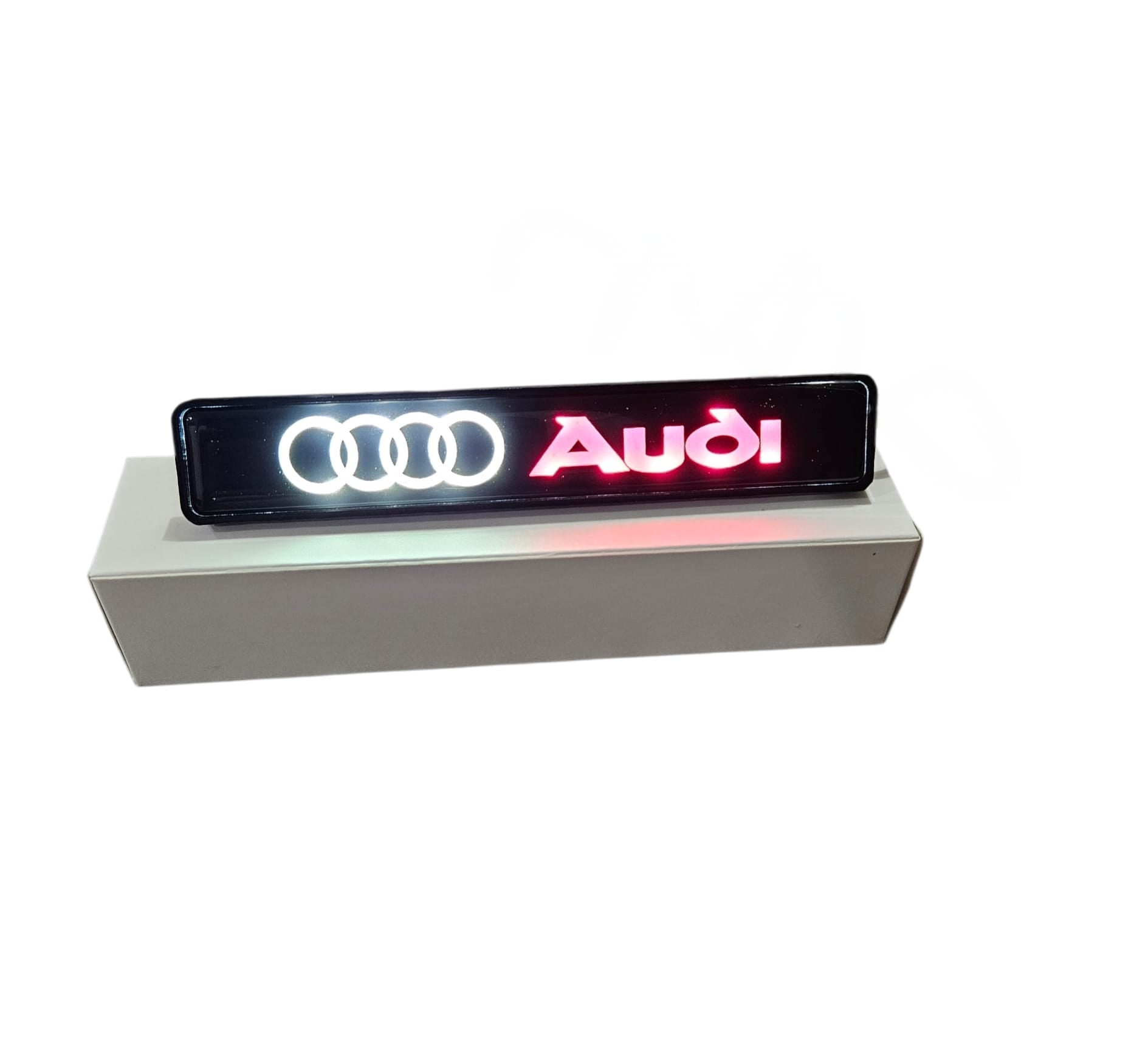 Audi LED Front Grille Emblem – 12V Illuminated Badge